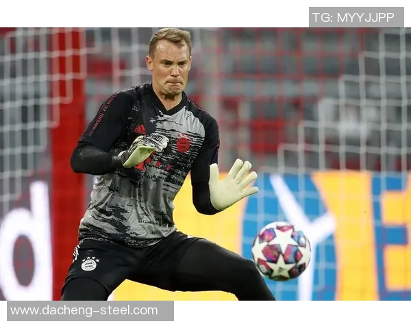 门将之争:诺伊尔如何在顶级赛事中展现无与伦比的实力与风采 门将之争:诺伊尔如何在顶级赛事中展现无与伦比的实力与风采