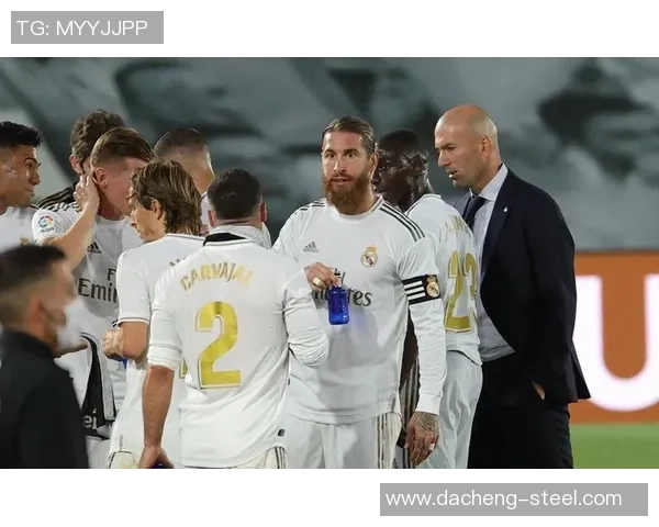 皇马与门兴首发阵容揭晓谁能在欧冠赛场上笑到最后