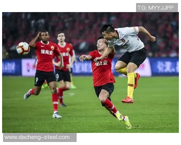 上港主场迎战河北华夏幸福力争全取三分争夺联赛冠军荣耀 上港主场迎战河北华夏幸福力争全取三分争夺联赛冠军荣耀