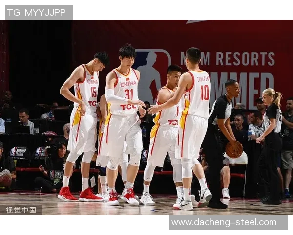 中国男篮与热火精彩对决集锦回顾展现篮球魅力与激情瞬间 中国男篮与热火精彩对决集锦回顾展现篮球魅力与激情瞬间