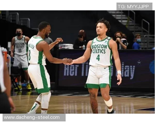 正播骑士与绿军激战正酣谁能在季后赛中笑到最后 正播骑士与绿军激战正酣谁能在季后赛中笑到最后