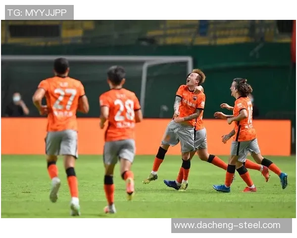 深圳足球队心理素质分析：如何在压力中保持竞技状态与团队凝聚力